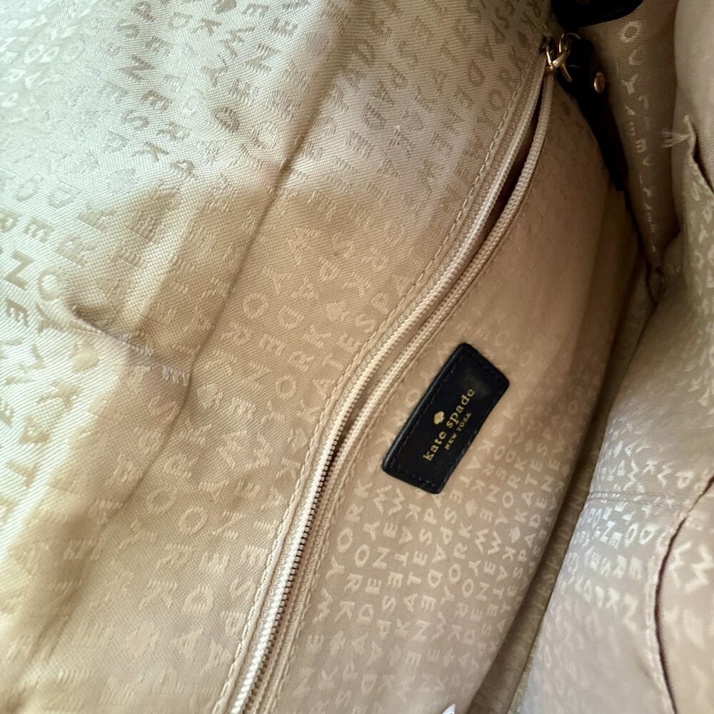 *VINTAGE* Kate Spade Leather Riding Bag ๐ - Picture 7 of 8